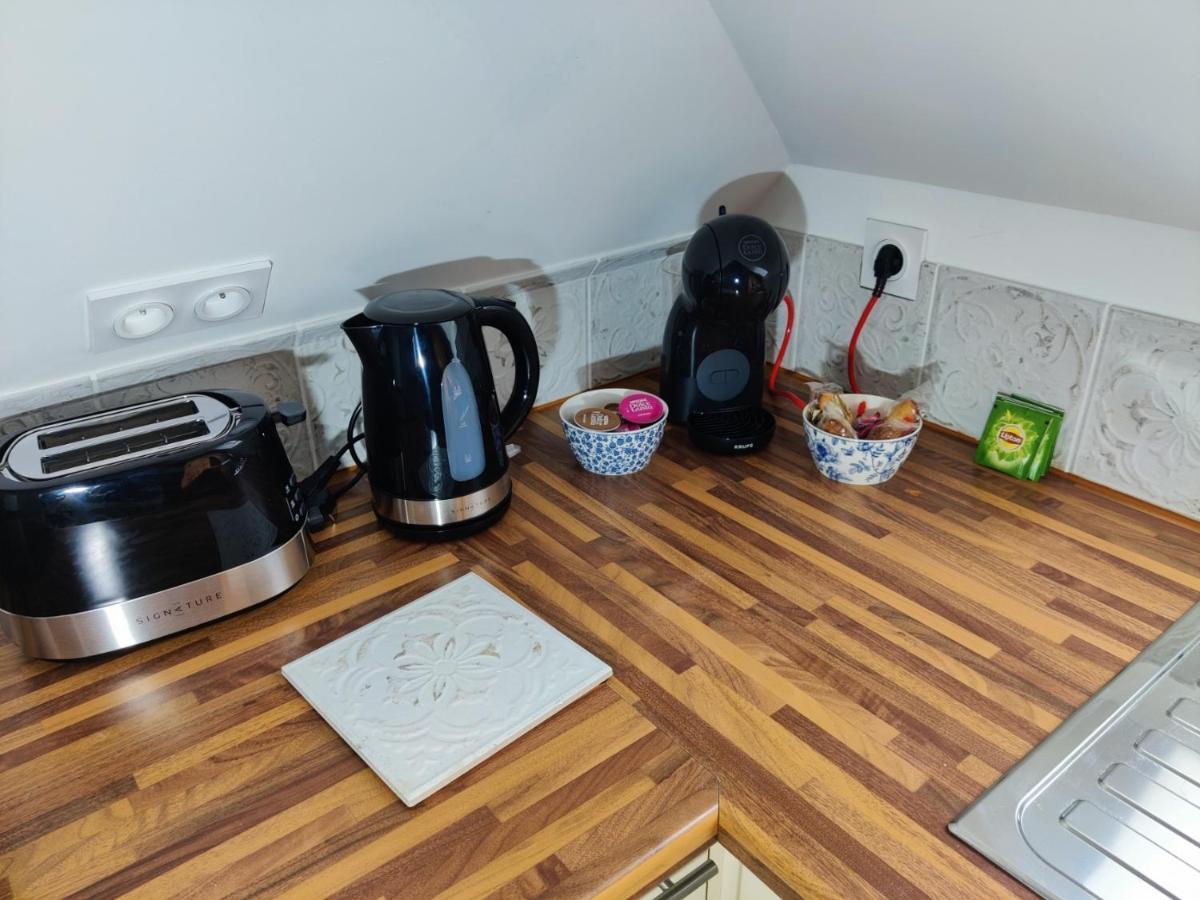 Appartement T3 "Yuca" Hyper Centre D'Ernée Εξωτερικό φωτογραφία