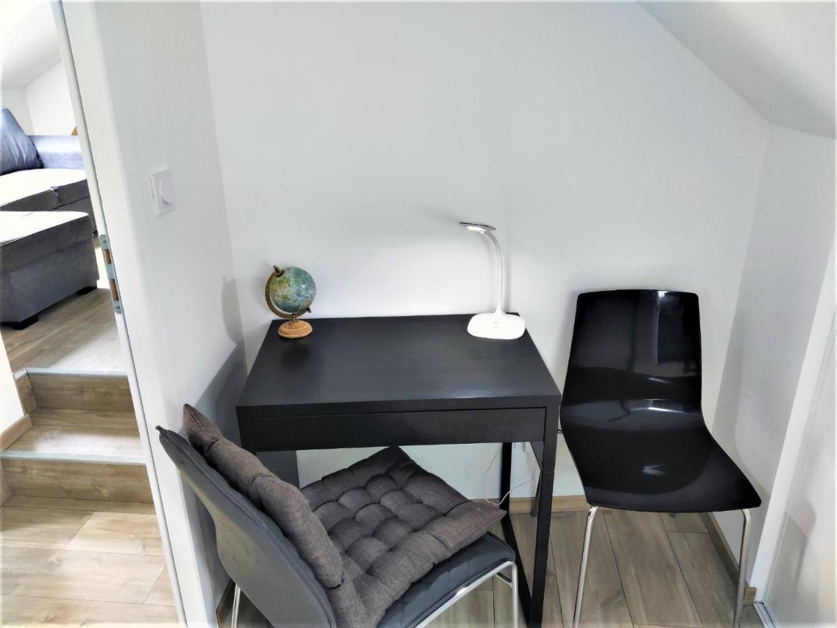 Appartement T3 "Yuca" Hyper Centre D'Ernée Εξωτερικό φωτογραφία